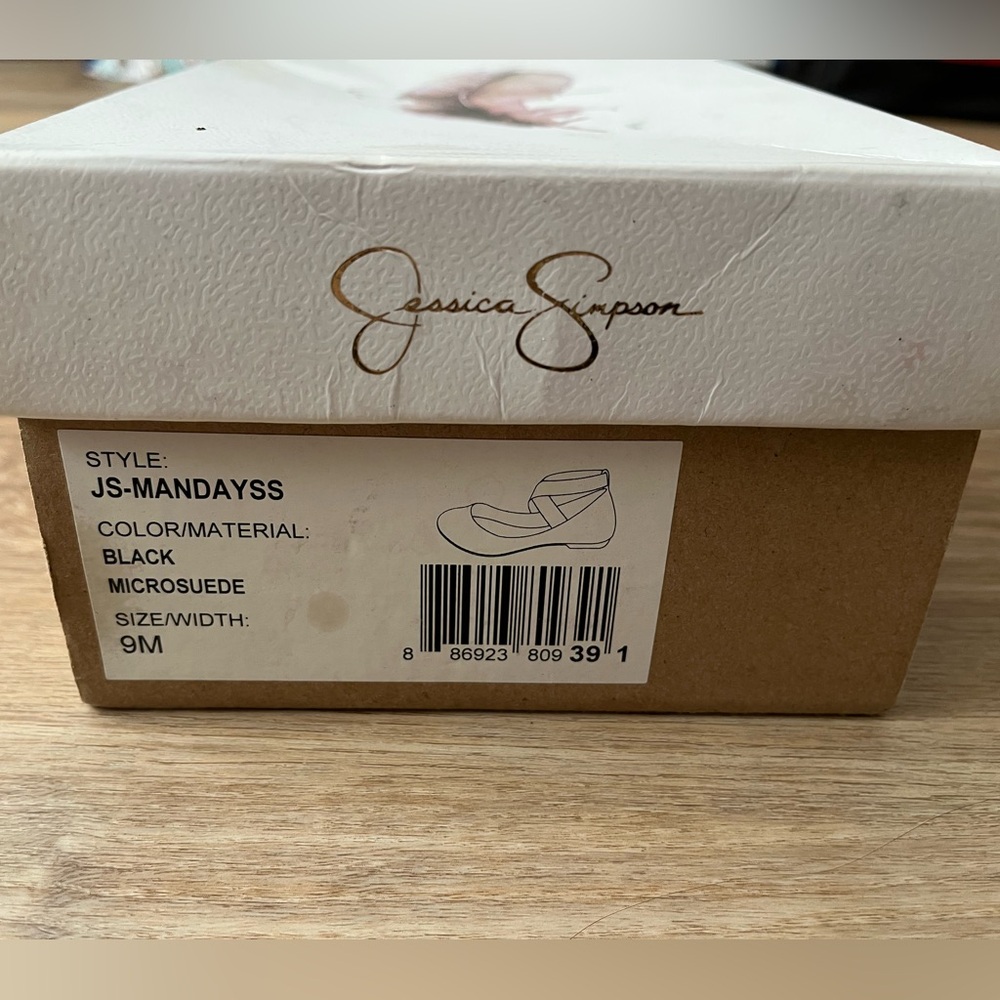 Jessica Simpson Black Flats with Elastic Straps - Picture 5 of 5